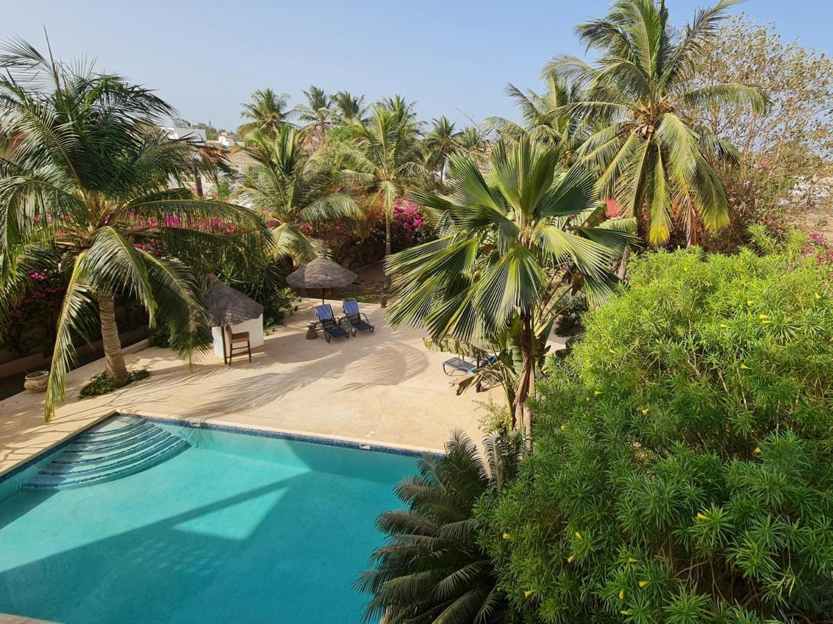 Le Souimanga Bleu Saly Bed & Breakfast Екстериор снимка